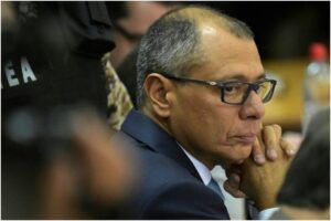 Exvicepresidente de Rafael Correa se declaró en huelga de hambre y aseguró que es un “perseguido político” en Ecuador (+Video)