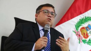 Gobierno de Perú destituyó al procurador general del Estado