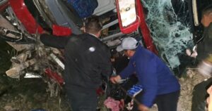 Grave accidente con cuatro muertos en la ruta que deberá hacer Boca Juniors para jugar en Potosí: el club podría cambiar la logística del viaje
