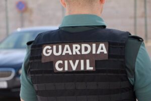 Investigan el hallazgo de los cuerpos de dos varones en dos viviendas de una urbanización en Calp (Alicante)