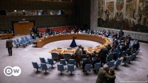 Israel e Irán se acusan mutuamente en ONU de amenazar la paz – DW – 15/04/2024