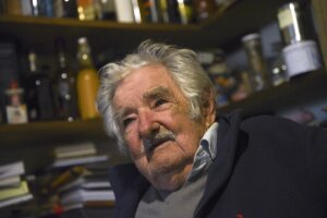 Jos Mujica, ex presidente uruguayo, anuncia que tiene un cncer grave