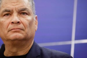 La ministra de Trabajo de Ecuador denuncia por traicin a la patria al ex presidente Rafael Correa