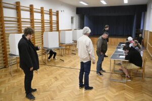 La segunda vuelta de las presidenciales eslovacas destapa la polarizacin del pas