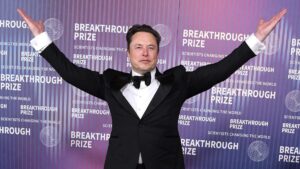 Los errores más vergonzosos del intento de Elon Musk de noticias generadas por IA