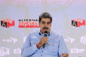 Maduro acusa a EEUU de planifica atentados en su contra