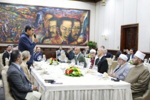 Maduro sostuvo un encuentro con representantes de la comunidad musulmana