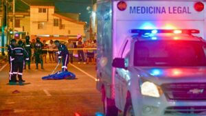 Masacre en Ecuador deja cinco muertos, entre ellos un menor de edad