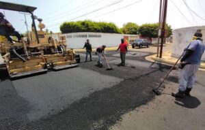 Ministro Reverol: Más de 60 mil toneladas de asfalto se están colocando en el estado Zulia