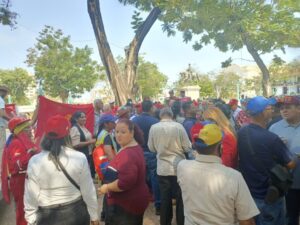 Movimiento sindical en Maracaibo brinda su apoyo a la reelección de Nicolás Maduro