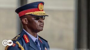 Muere en accidente jefe de las Fuerzas Armadas de Kenia – DW – 18/04/2024