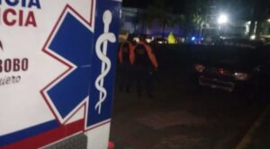 Muere una dama al caer avioneta procedente de Los Roques cerca de Puerto Cabello: hay cuatro heridos