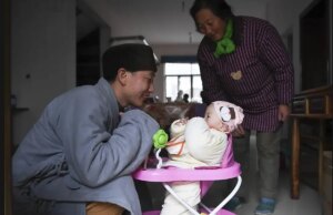 Pap Wu, el monje que ha rescatado a 600 mujeres embarazadas (y abandonadas) en China