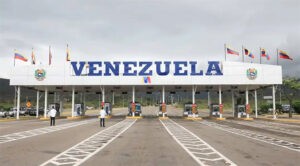 Pasos en frontera Venezuela - Colombia permanecerá abiertos hasta la medianoche