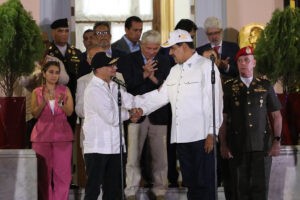 Petro: La paz política en Venezuela puede ser también la paz armada en Colombia