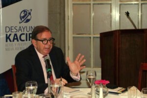 Plataforma Unitaria confirmó que el CNE aceptó la candidatura provisional de Edmundo González Urrutia