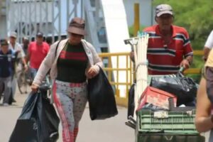 Puente Unión en frontera colombo-venezolana solo abrió paso vehicular desde Venezuela