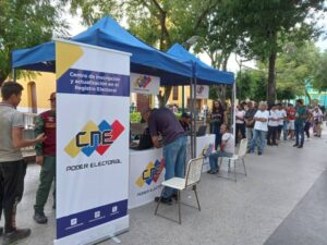 Reportan falta de información y mala atención durante Registro Electoral en Puerto Ordaz