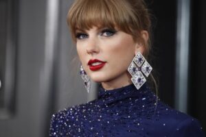 Taylor Swift: policía de Nueva York detuvo a un hombre que llegó hasta la puerta del apartamento de la cantante