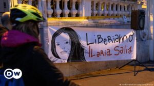 Roma reclama por "maltrato" en Hungría a activista antinazi – DW – 03/04/2024