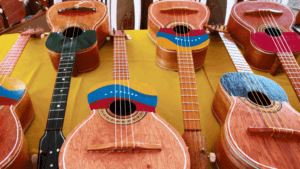 Se celebra hoy el Día Nacional del Cuatro: Instrumento de identidad venezolana
