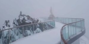 Sorpresiva nevada cubre el Pico Espejo en Mérida