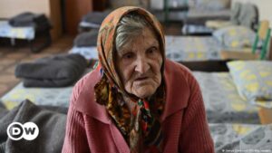 Ucraniana de 97 años cuenta escalofriante huida de su pueblo – DW – 29/04/2024