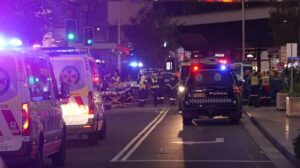 Un hombre mata a al menos cinco personas apuñalándolas en un centro comercial de Sídney