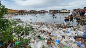 Venezuela entre los 20 países que arrojan más plástico a los océanos