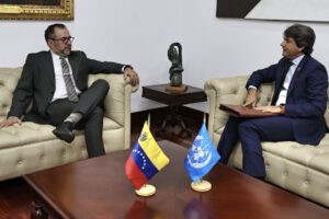 Yván Gil conversa con representantes ONU sobre presidenciales