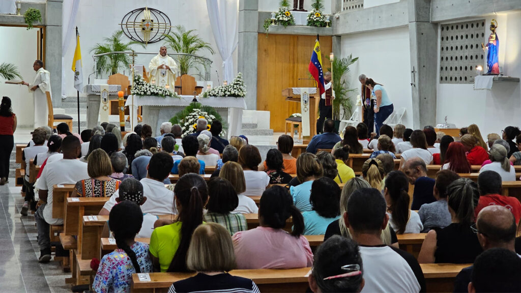 300 devotos asistieron al tercer aniversario de la beatificación de José Gregorio Hernández