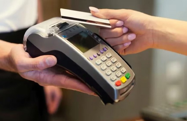 Bancos del país tendrán «pago sin contacto» para finales de año