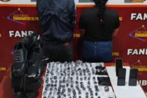 Detenidas dos personas en Ciudad Guayana cuando intentaban retirar un paquete de 10 zapatos rellenos de cocaína