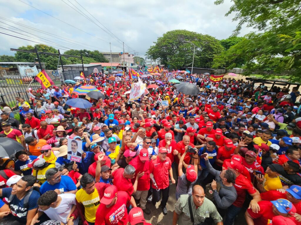 Diosdado Cabello recorrió San Fernando de Apure