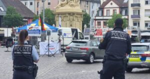 El activista y político crítico del islamismo Michael Stürzenberger fue atacado a cuchillazos en Alemania