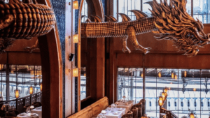 El restaurante chino de Madrid en el que comerás rodeado de un gran dragón
