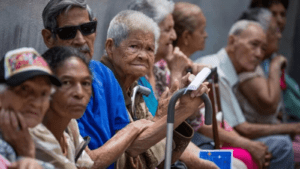 Empresas venezolanas pagarán el 9 % de contribución especial por nueva Ley de Protección de Pensiones
