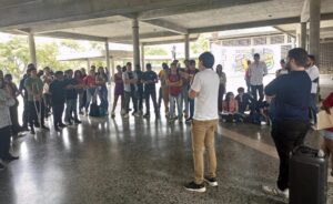 Estudiantes de la UCV exigen que se detenga el cobro de aranceles y piden hacer estudio socioeconómico para su implementación