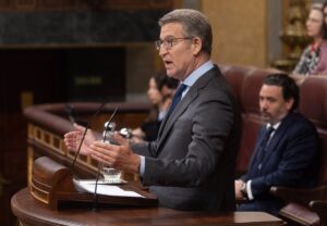 Feijóo ve en la "corrupción" de la amnistía el "acta de defunción" de PSOE y llama "cobarde" a Sánchez por no defenderla