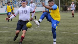 Funcionarios de EEUU y Nicaragua liman asperezas en torneo de fútbol - AlbertoNews
