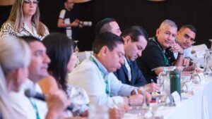 Gobernadores y Alcaldes de ciudades capitales le piden al Gobierno Petro más atención a las regiones