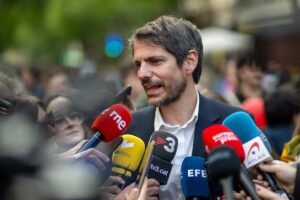 "La mayoría de españoles respalda la decisión que he tomado"