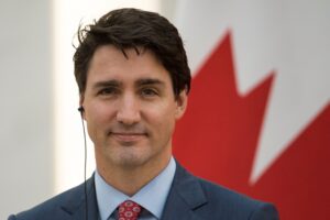 Líder de la oposición en Canadá es expulsado de la Cámara Baja por insultar a Trudeau