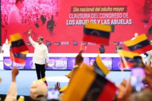 Maduro aseguró que tiene “muy buenas noticias” para los adultos mayores sobre la recaudación de impuestos con la que aumentaría pensiones (+Video)