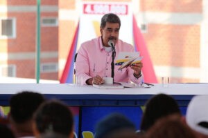 Maduro confrontó a la oposición y pidió a los venezolanos no caer en "sus engaños"