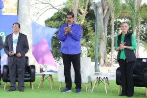 Maduro decretó el 15 de mayo como feriado nacional