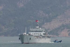 Ministro de defensa de Taiwán reportó 8 buques de Beijing cerca de la isla - AlbertoNews