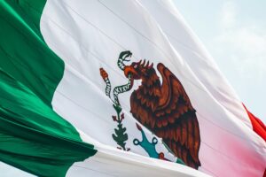 Mueren seis trabajadores agrícolas mexicanos tras accidente en Idaho, EE.UU.