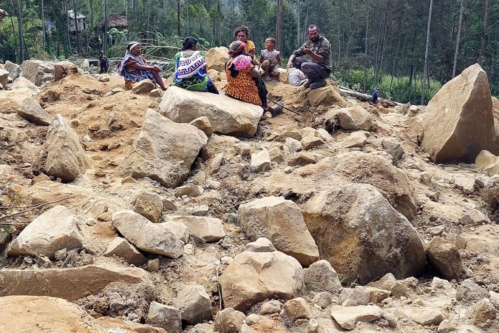 Papúa Nueva Guinea informa de más de 2.000 personas sepultadas en el deslizamiento de tierras
