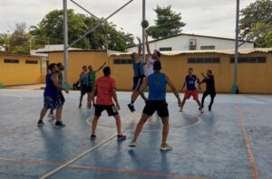 Un triple por la educación: Fe y Alegría en Cumaná celebró cuadrangular de baloncesto